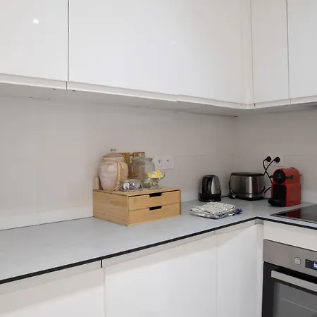 Apartment La Comedie, De Charme *