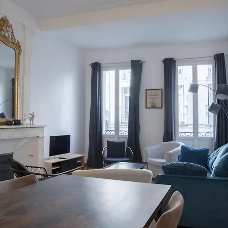 La Comedie, De Charme Apartment